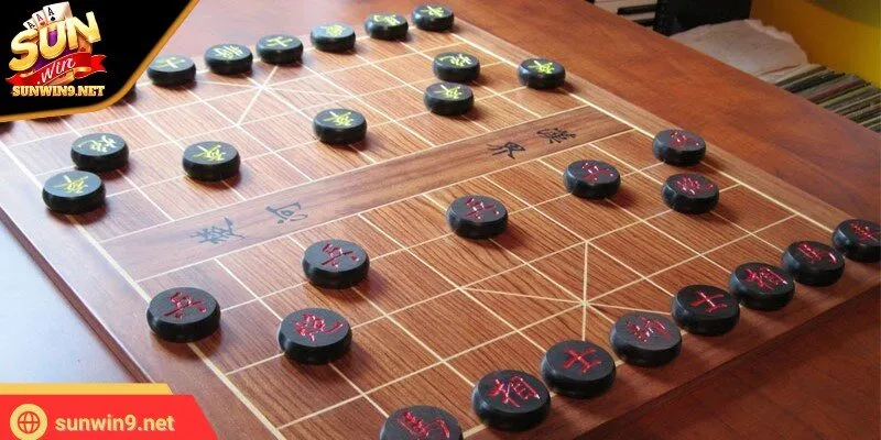 Game Cờ Úp - Trò Chơi Chiến Thuật Hấp Dẫn Hàng Đầu 12 Sunwin Khi chơi, hãy tận dụng quân đã mở và khai thác nhược điểm từ đối thủ